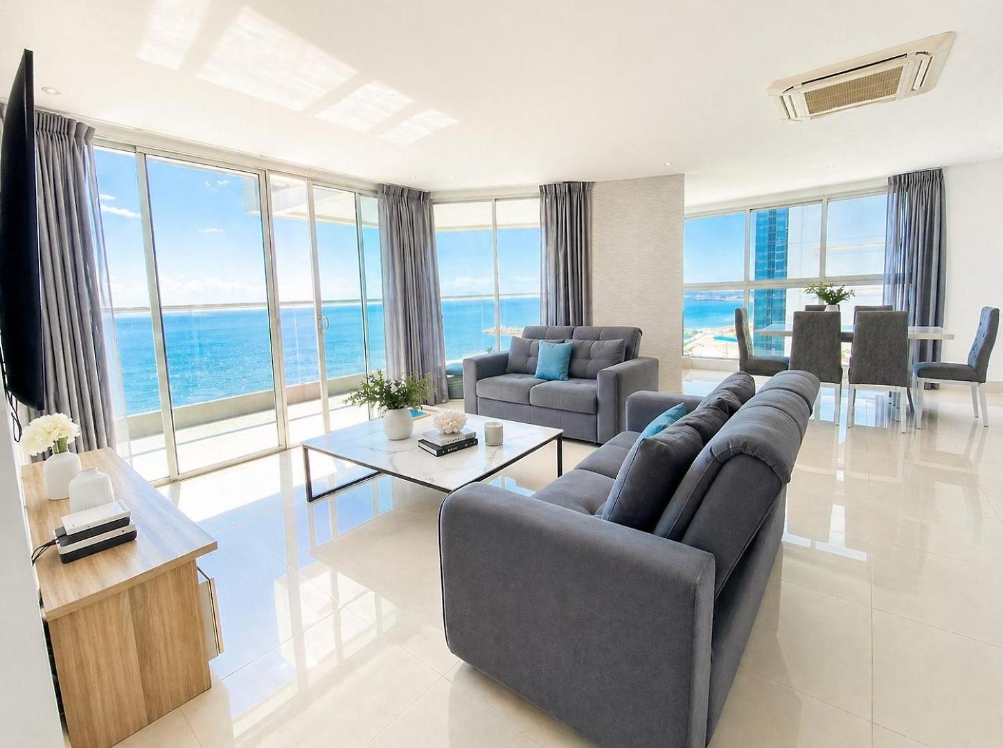 Exclusivos Con Vista Al Mar En Apartamento