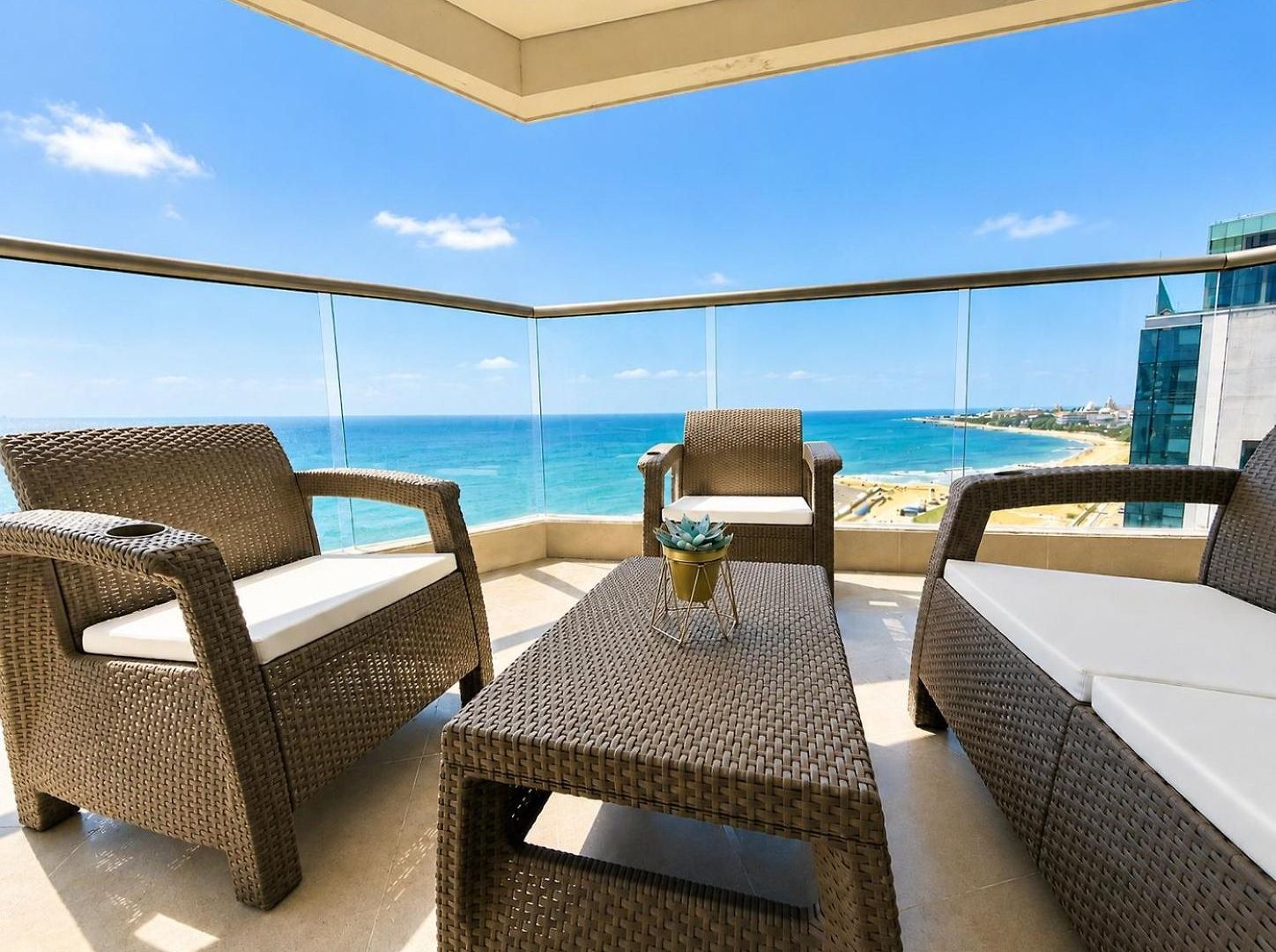 Apartamento Exclusivos Con Vista Al Mar En *