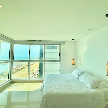 Exclusivos Con Vista Al Mar En *