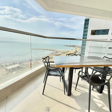 Exclusivos Con Vista Al Mar En Apartamento